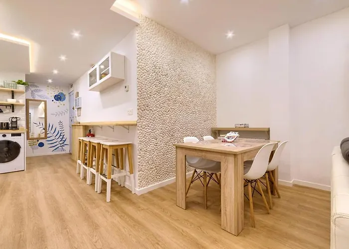 Roomscapital Lägenhet