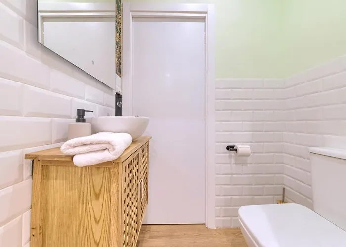 Roomscapital * ビルバオ